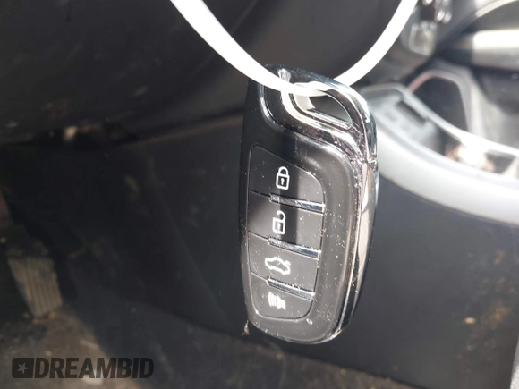 2018 Jeep Compass Sport with VIN 3C4NJCAB0JT335333, listed as a IAAI auction lot 42231636 with Not provided miles and . Bid and sale history available at DreamBid. Image 11.