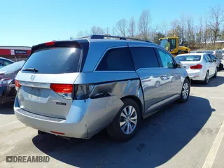 2016 Honda Odyssey SE with VIN 5FNRL5H38GB109733, listed as a IAAI auction lot 41882527 with 123,087 mi miles. Bid and sale history available at carsss.com. Image 4.