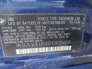 2007 BMW 3 Series 328i with VIN WBAVS13507FX15605, listed as a IAAI auction lot 42083722 with 177,850 mi miles. Bid and sale history available at carsss.com. Image 9.