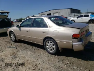 2000 Toyota Camry CE with VIN JT2BG22K9Y0452547, listed as a Copart auction lot 52342835 with 191,788 mi miles and Salvage Title. Bid and sale history available at carsss.com. Image 2.