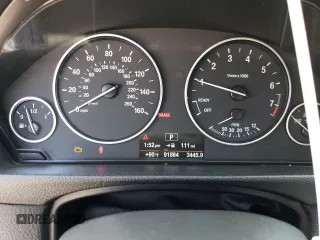 2014 BMW 3 Series 320i xDrive with VIN WBA3C3C56EF983832, listed as a Copart auction lot 59040445 with 91,884 mi miles and Clean title. Bid and sale history available at DreamBid. Image 9.