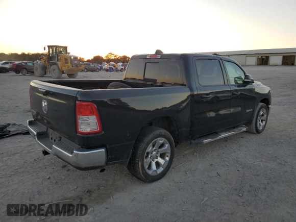 2021 Ram 1500 Big Horn z VIN 1C6RREFG2MN812561, wystawiony jako Copart lot #75305674 z przebiegiem Nie podano mil oraz Szkoda całkowita • Salvage title. Historia ofert i sprzedaży dostępna na DreamBid. Obrazek 3.