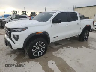 2024 GMC Canyon 4WD AT4 with VIN 1GTP6DEK2R1271647, listed as a Copart auction lot 47996625 with 0 mi miles and Salvage Title. Bid and sale history available at carsss.com. Image 1.