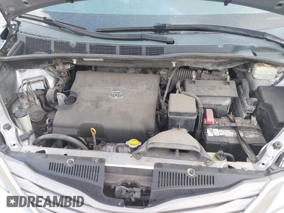 2011 Toyota Sienna XLE AAS with VIN 5TDYK3DCXBS133044, listed as a IAAI auction lot 42722691 with 179,497 mi miles and . Bid and sale history available at DreamBid. Image 10.