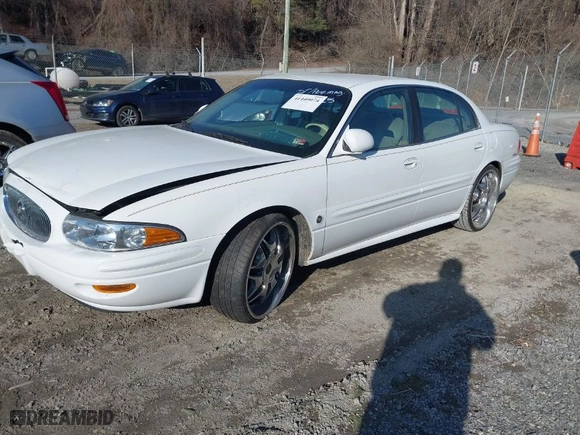 2000 Buick LeSabre Custom with VIN 1G4HP54K4YU295854, listed as a IAAI auction lot 41440074 with 202573 miles. Bid and sale history available at carsss.com. Image 2.