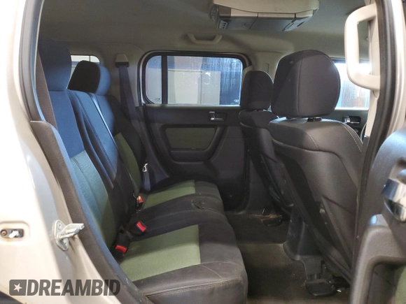 2006 Hummer H3 with VIN 5GTDN136268194770, listed as a Copart auction lot 88090405 with 230,819 mi miles and Clean Title. Bid and sale history available at DreamBid. Image 11.