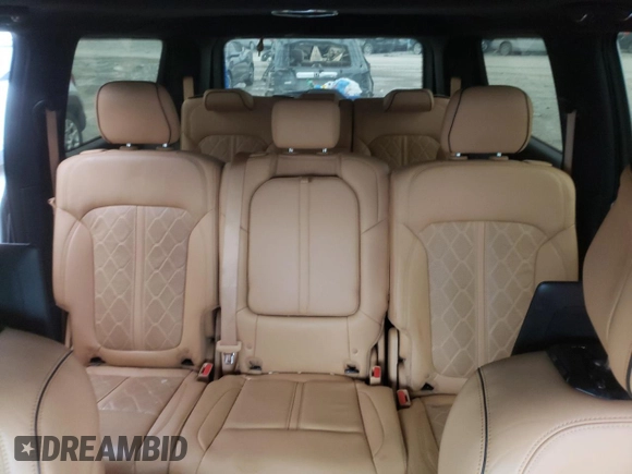 2022 Jeep Grand Wagoneer Series III with VIN 1C4SJVGP5NS153233, listed as a Copart auction lot 82017094 with 45,756 mi miles and Clean title. Bid and sale history available at DreamBid. Image 10.