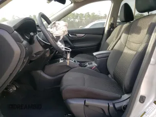 2019 Nissan Rogue SV with VIN 5N1AT2MT5KC770686, listed as a Copart auction lot 47623755 with 110,150 mi miles and Salvage Title. Bid and sale history available at DreamBid. Image 7.