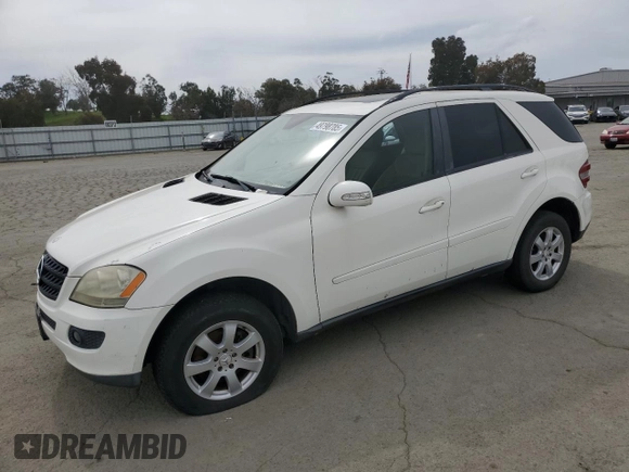 2006 Mercedes-Benz M 350 with VIN 4JGBB86E76A019065, listed as a Copart auction lot 49798785 with 203,331 mi miles and Salvage Title. Bid and sale history available at DreamBid. Image 1.