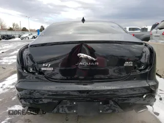 2019 Jaguar XJ with VIN SAJWJ1CD7K8W19566, listed as a Copart auction lot 43150345 with 29,020 mi miles and Salvage Title. Bid and sale history available at carsss.com. Image 6.