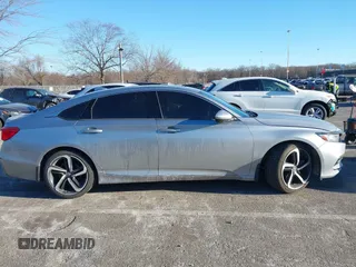 2019 Honda Accord Sport z VIN 1HGCV2F34KA025381, wystawiony jako IAAI lot #41453019 z przebiegiem 107 889 mil mil oraz . Historia ofert i sprzedaży dostępna na DreamBid. Obrazek 14.