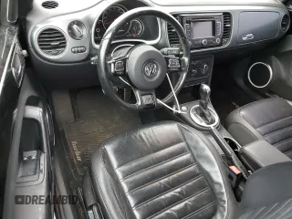 2014 Volkswagen Beetle Turbo R-Line with VIN 3VWVT7AT2EM603435, listed as a Copart auction lot 72755524 with 99,300 mi miles and Salvage Title. Bid and sale history available at DreamBid. Image 8.