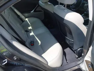 2011 Lexus IS 250 z VIN JTHCF5C24B5047820, wystawiony jako IAAI lot #42112789 z przebiegiem 109 254 mil mil oraz . Historia ofert i sprzedaży dostępna na DreamBid. Obrazek 8.