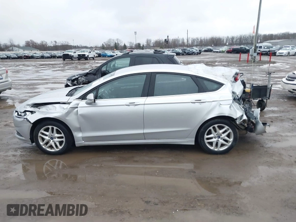 2016 Ford Fusion SE with VIN 1FA6P0H76G5112392, listed as a IAAI auction lot 41835584 with 164,607 mi miles. Bid and sale history available at carsss.com. Image 15.