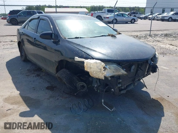 2013 Toyota Camry L with VIN 4T1BF1FK7DU692807, listed as a IAAI auction lot 42013200 with 1 mi miles. Bid and sale history available at carsss.com. Image 1.