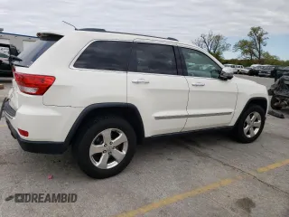 2011 Jeep Grand Cherokee Limited with VIN 1J4RR5GT1BC521654, listed as a Copart auction lot 49822863 with 189,045 mi miles and Salvage title. Bid and sale history available at DreamBid. Image 3.