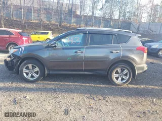 2015 Toyota RAV4 XLE with VIN 2T3RFREV7FW350597, listed as a IAAI auction lot 41957463 with 108,528 mi miles. Bid and sale history available at carsss.com. Image 14.