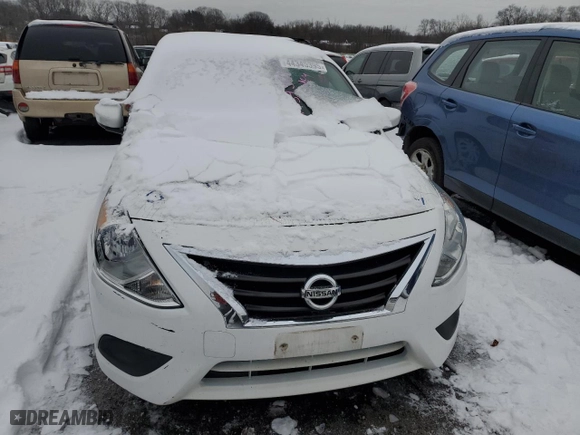 2015 Nissan Versa S Plus with VIN 3N1CN7AP4FL842311, listed as a Copart auction lot 44345395 with 107,762 mi miles and Clean Title. Bid and sale history available at carsss.com. Image 5.