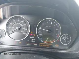 2012 BMW 3 Series 328i с VIN WBA3A5G56CNP15801, выставлен на аукционе IAAI как лот 42476836 с пробегом 166 614 миль миль и . История ставок и продаж доступна на DreamBid. Изображение 7.