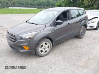 2018 Ford Escape S с VIN 1FMCU0F79JUA99011, выставлен на аукционе IAAI как лот 42504915 с пробегом 65 552 миль миль и . История ставок и продаж доступна на DreamBid. Изображение 17.