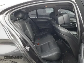 2013 BMW 5 Series 535i xDrive with VIN WBAFU7C56DDU74660, listed as a Copart auction lot 87913445 with 154,244 mi miles and Clean Title. Bid and sale history available at carsss.com. Image 10.