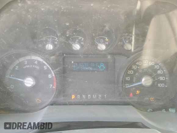 2013 Ford F-250 XL with VIN 1FT7X2A62DEA31915, listed as a Copart auction lot 49045195 with 255,173 mi miles and Salvage title. Bid and sale history available at DreamBid. Image 9.