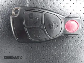 2005 Mercedes-Benz E 500 z VIN WDBUF70J25A731269, wystawiony jako IAAI lot #41759930 z przebiegiem 106 132 mil mil oraz . Historia ofert i sprzedaży dostępna na DreamBid. Obrazek 11.
