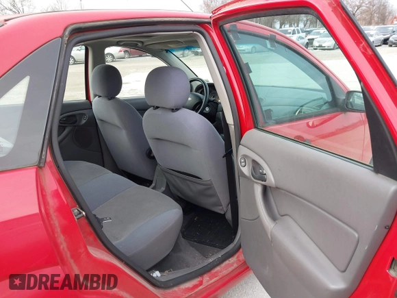 2004 Ford Focus ZTS with VIN 1FAFP38Z64W156191, listed as a IAAI auction lot 41553142 with Not Provided miles and . Bid and sale history available at carsss.com. Image 8.