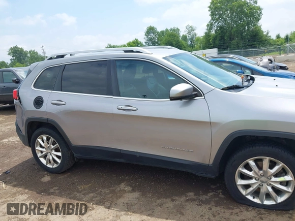 2016 Jeep Cherokee Limited with VIN 1C4PJLDB7GW164619, listed as a IAAI auction lot 42534654 with 252,788 mi miles and . Bid and sale history available at DreamBid. Image 13.