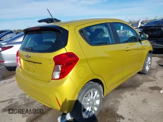 2022 Chevrolet Spark 1LT with VIN KL8CD6SA5NC011634, listed as a IAAI auction lot 41322053 with 28,971 mi miles. Bid and sale history available at carsss.com. Image 4.