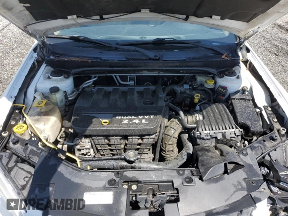 2013 Chrysler 200 Touring with VIN 1C3CCBBB8DN635916, listed as a Copart auction lot 52028325 with 193,600 mi miles and Salvage Title. Bid and sale history available at carsss.com. Image 11.