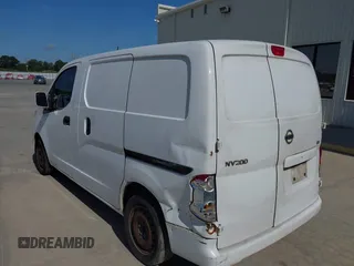 2017 Nissan NV200 SV с VIN 3N6CM0KN1HK721262, выставлен на аукционе IAAI как лот 42251679 с пробегом 177 939 миль миль и . История ставок и продаж доступна на DreamBid. Изображение 6.