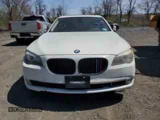 2012 BMW 7 Series 750Li xDrive z VIN WBAKC8C54CC434833, wystawiony jako Copart lot #54531455 z przebiegiem 110 959 mil mil oraz Szkoda całkowita • Salvage title. Historia ofert i sprzedaży dostępna na DreamBid. Obrazek 5.