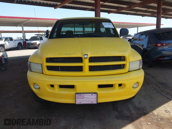 2000 Dodge 1500 z VIN 1B7HC16ZXYS543037, wystawiony jako IAAI lot #42477808 z przebiegiem 165 294 mil mil oraz . Historia ofert i sprzedaży dostępna na DreamBid. Obrazek 12.