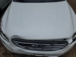2015 Volvo XC60 T6 Platinum with VIN YV4902RMXF2721719, listed as a Copart auction lot 43857215 with 44,579 mi miles and Clean Title. Bid and sale history available at carsss.com. Image 12.