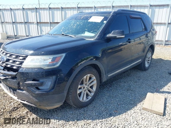 2017 Ford Explorer XLT z VIN 1FM5K7D89HGB71482, wystawiony jako IAAI lot #42009154 z przebiegiem 159 498 mil mil oraz . Historia ofert i sprzedaży dostępna na DreamBid. Obrazek 2.