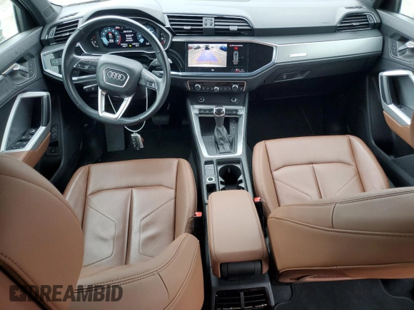 2023 Audi Q3 S line Premium z VIN WA1DECF35P1042412, wystawiony jako Copart lot #56013225 z przebiegiem 37 715 mil mil oraz Szkoda całkowita • Salvage title. Historia ofert i sprzedaży dostępna na DreamBid. Obrazek 8.