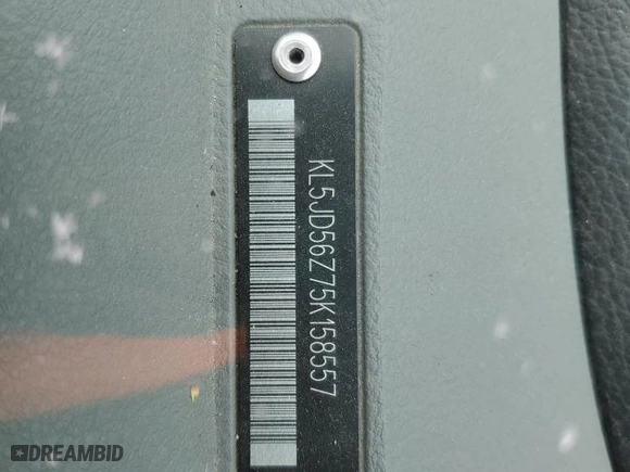2005 Suzuki Forenza S with VIN KL5JD56Z75K158557, listed as a Copart auction lot 44987285 with 66,988 mi miles and Salvage Title. Bid and sale history available at carsss.com. Image 12.