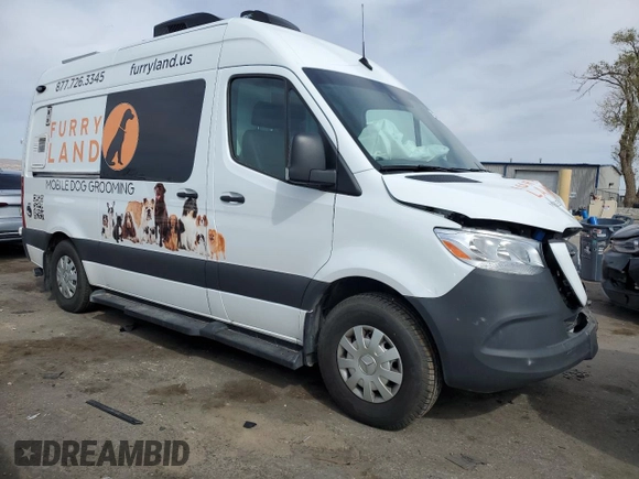 2024 Mercedes-Benz Sprinter Cargo with VIN W1W4NBHY3RT163993, listed as a Copart auction lot 45495854 with Not Provided miles and Salvage Title. Bid and sale history available at carsss.com. Image 4.