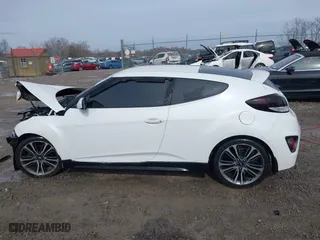 2016 Hyundai Veloster Turbo with VIN KMHTC6AE6GU275727, listed as a IAAI auction lot 41743920 with 94,893 mi miles. Bid and sale history available at carsss.com. Image 14.
