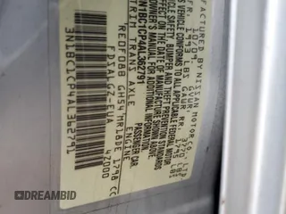 2010 Nissan Versa S z VIN 3N1BC1CP4AL362791, wystawiony jako Copart lot #53368785 z przebiegiem 141 934 mil mil oraz Szkoda całkowita • Salvage title. Historia ofert i sprzedaży dostępna na DreamBid. Obrazek 13.