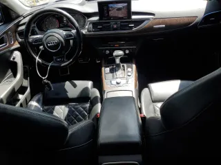 2013 Audi S6 Prestige with VIN WAUJ2AFC3DN091390, listed as a Copart auction lot 68110024 with 147,389 mi miles and Salvage Title. Bid and sale history available at carsss.com. Image 8.