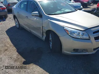 2013 Chevrolet Malibu LT with VIN 1G11C5SA4DF184305, listed as a IAAI auction lot 41897514 with 188,277 mi miles and . Bid and sale history available at DreamBid. Image 6.