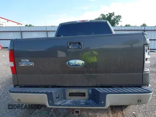 2008 Ford F-150 XLT с VIN 1FTPW14V08FA05295, выставлен на аукционе IAAI как лот 42696197 с пробегом Не указан миль и . История ставок и продаж доступна на DreamBid. Изображение 15.