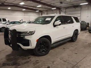 2021 Chevrolet Tahoe Commercial with VIN 1GNSKLED8MR258534, listed as a IAAI auction lot 41645301 with 137,305 mi miles. Bid and sale history available at carsss.com. Image 2.