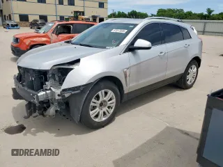 2013 Cadillac SRX Luxury Collection z VIN 3GYFNCE37DS523394, wystawiony jako Copart lot #57817035 z przebiegiem 379 637 mil mil oraz Szkody całkowita. Historia ofert i sprzedaży dostępna na DreamBid. Obrazek 1.