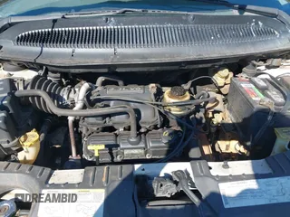 2005 Dodge Caravan SE with VIN 1D4GP24R25B189280, listed as a IAAI auction lot 41683042 with 222,537 mi miles and . Bid and sale history available at carsss.com. Image 10.