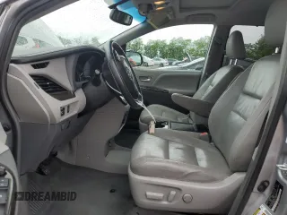 2017 Toyota Sienna XLE Auto Access Seat с VIN 5TDYZ3DC2HS895241, выставлен на аукционе Copart как лот 57505945 с пробегом 178 331 миль миль и Списание • Salvage title. История ставок и продаж доступна на DreamBid. Изображение 7.