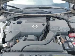 2015 Nissan Altima 2.5 S with VIN 1N4AL3AP3FC294757, listed as a IAAI auction lot 41417187 with 110,210 mi miles. Bid and sale history available at carsss.com. Image 10.