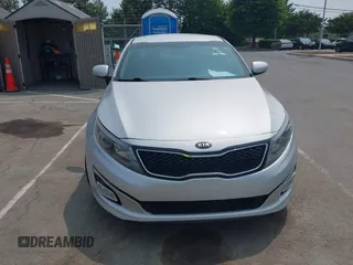2015 Kia Optima LX z VIN 5XXGM4A7XFG452440, wystawiony jako IAAI lot #42415617 z przebiegiem 68 474 mil mil oraz . Historia ofert i sprzedaży dostępna na DreamBid. Obrazek 6.